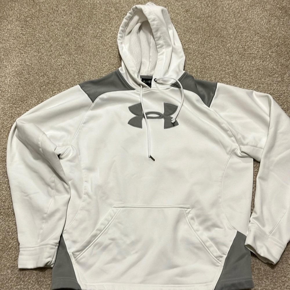 Under Armour Hoodie | White with grey accent | SM
